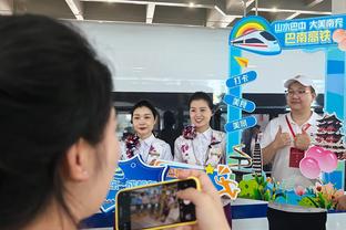 ?沈阳奥体调试转播设备：“泰国队1号红牌” “9号第二张黄牌” “中国队进球”